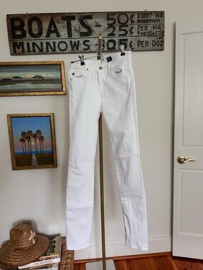 AG Prima Mid-Rise Cigarette Jeans White Size 26 Like New